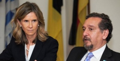 Los Ministros Bara�ao y Garmendia durante el encuentro