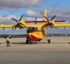 Avi�n para la extinci�n de incendios