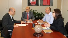 Reuni�n entre representantes de IDAE y ANAE
