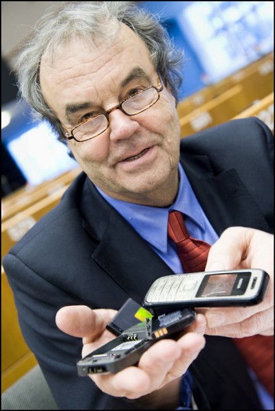 Karl-Heinz Florenz, ponente del informe sobre residuos el�ctricos